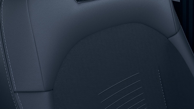 Fotele AGR, częściowo skórzane (tylko z pakietem Comfort)