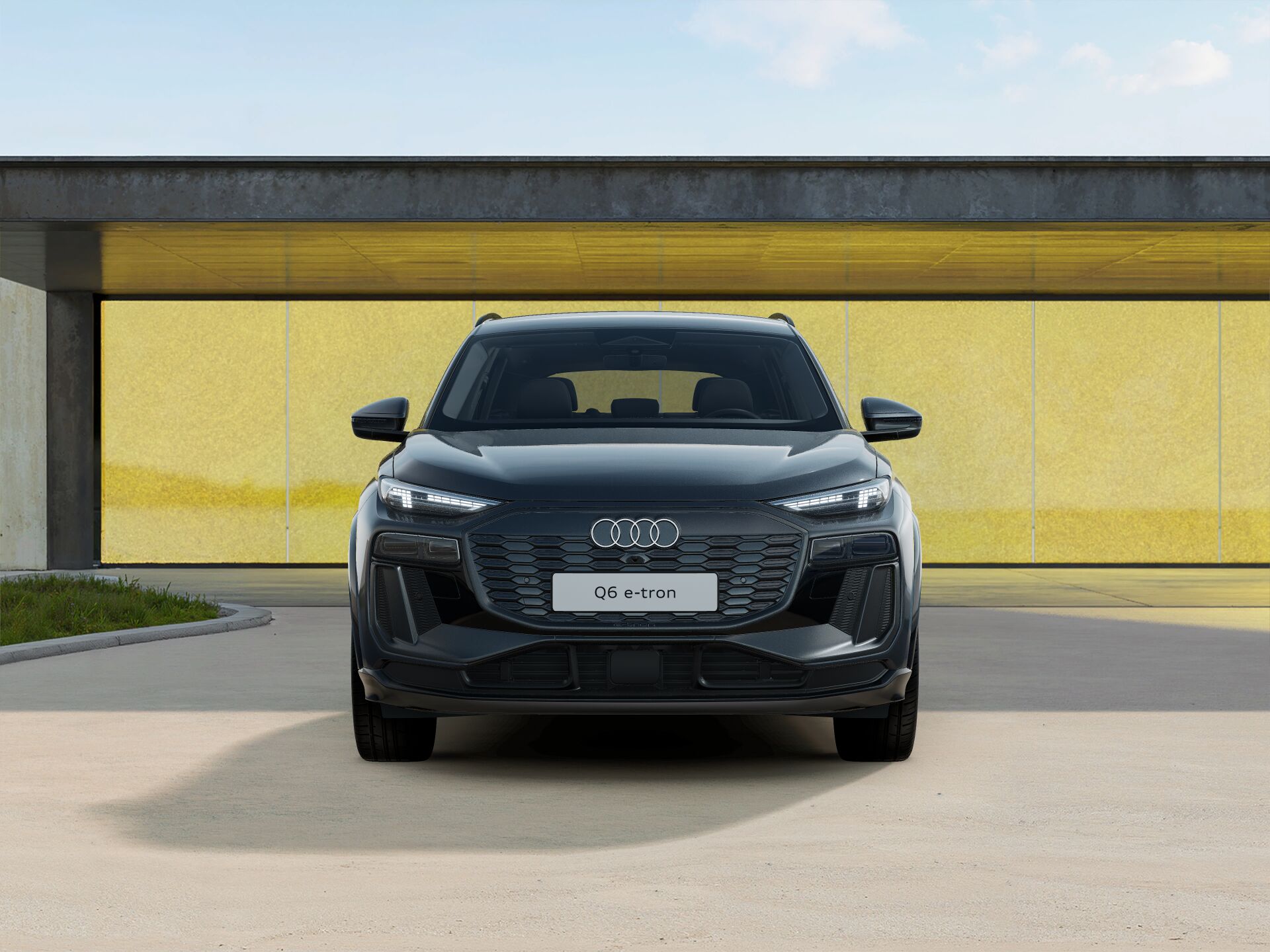 AUDI Q6